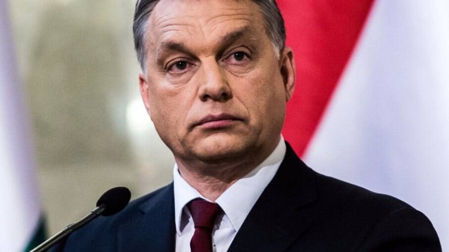 Viktor Orban foi reeleito no último domingo (3)