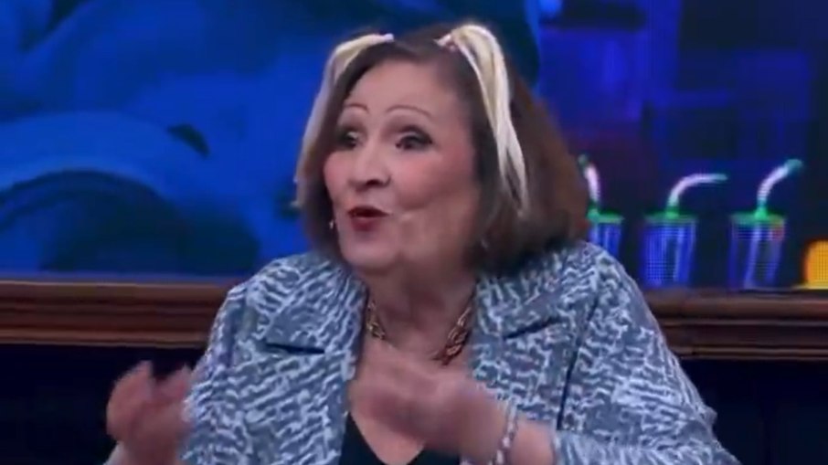 Dona Déa no Domingão com Huck