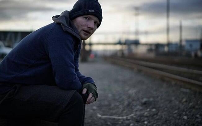 Ed Sheeran lançou terceiro disco da carreira nas plataformas digitais na última sexta-feira (03) 