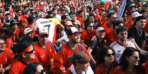 Com CR7 titular contra Uzbequistão, Portugal busca 1ª vitória