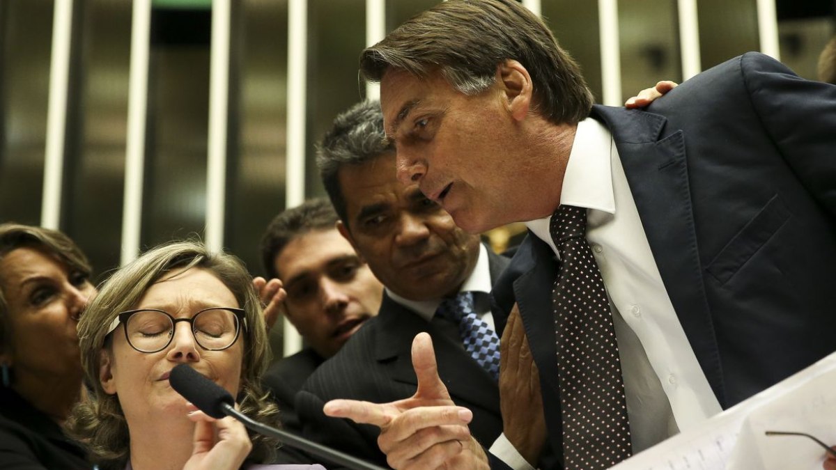 Bolsonaro ofendeu Maria do Rosário em 2014