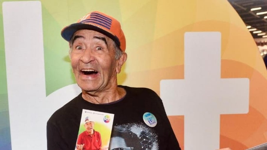 Ivo Holanda é hospitalizado em SP aos 90 anos Ivo Holanda é hospitalizado em SP aos 90 anos