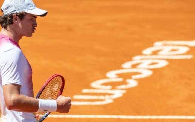 João Fonseca vira e vai às quartas em Buenos Aires João Fonseca vira e vai às quartas em Buenos Aires