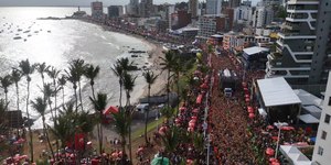 Gigante! Carnaval de Salvador une 12 milhões de foliões nas ruas