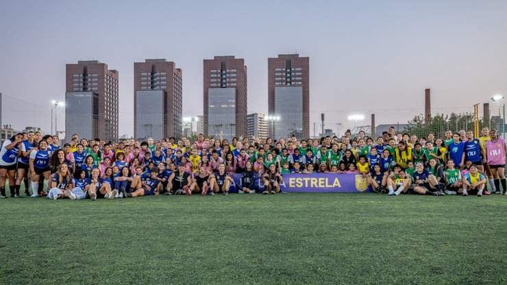Projeto de futebol feminino brasileiro jogará torneio mundial