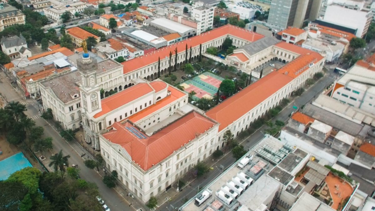 Liceu Coração de Jesus atende alunos da Rede Municipal de Ensino Liceu Coração de Jesus atende alunos da Rede Municipal de Ensino