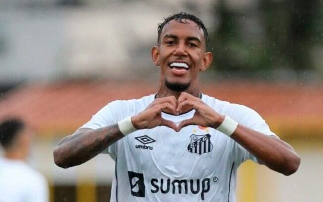Santos paga o Flamengo-SP, Rwan aparece no BID e é do Peixe em definitivo