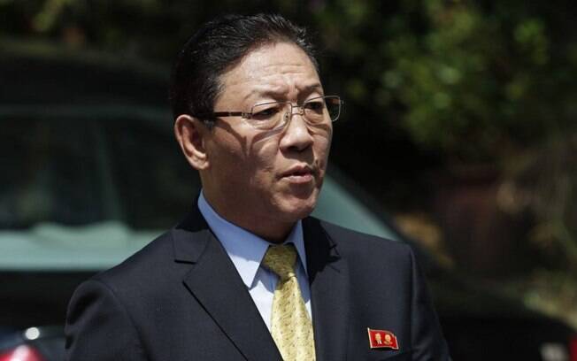 Governo da Malásia expulsou o embaixador da Coreia do Norte, Kang Chol, do país e crise diplomática aumentou