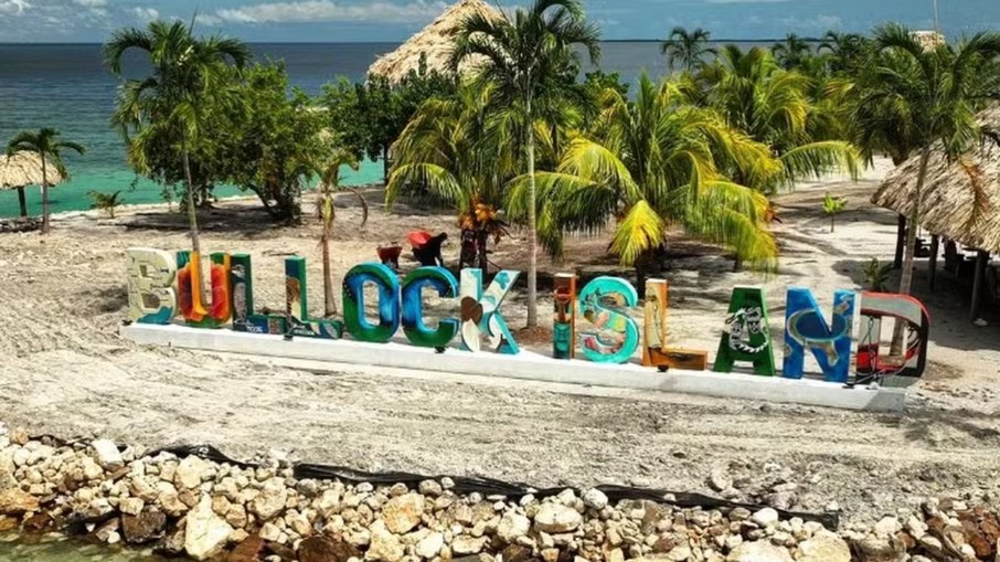 A construção luxuosa leva o nome do jogador: Bullock Island A construção luxuosa leva o nome do jogador: Bullock Island