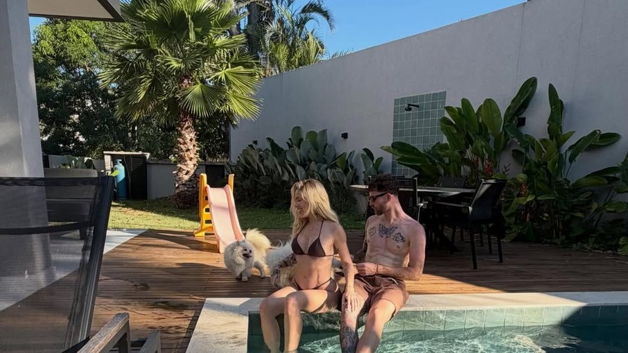 Léo Pereira publica fotos com Karoline Lima no Rio e web comenta romance Léo Pereira publica fotos com Karoline Lima no Rio e web comenta romance