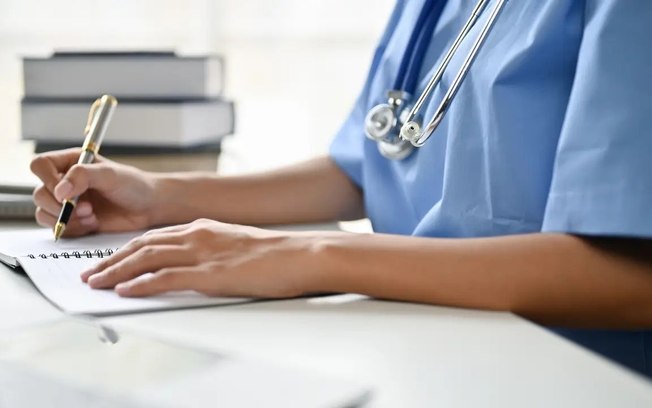 Enamed leva 30% dos cursos de Medicina à reavaliação