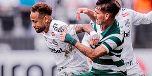 Santos leva baile do Coritiba, é vaiado e queima filme de Neymar