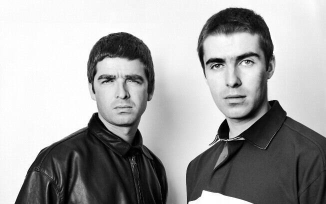 Liam Gallagher dividia o palco com Noel Gallagher na banda britânica Oasis