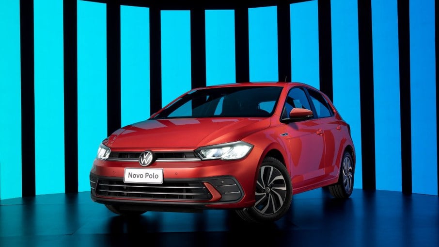 VW Polo 2023: Sedã ganha atributos estéticos similares à nova geração do Golf, que não vem ao Brasil