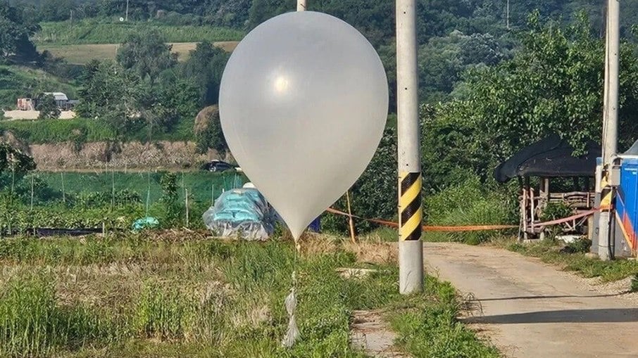 Coreia do Sul ameaça retaliar vizinhos do Norte após novo ataque com balões de lixo