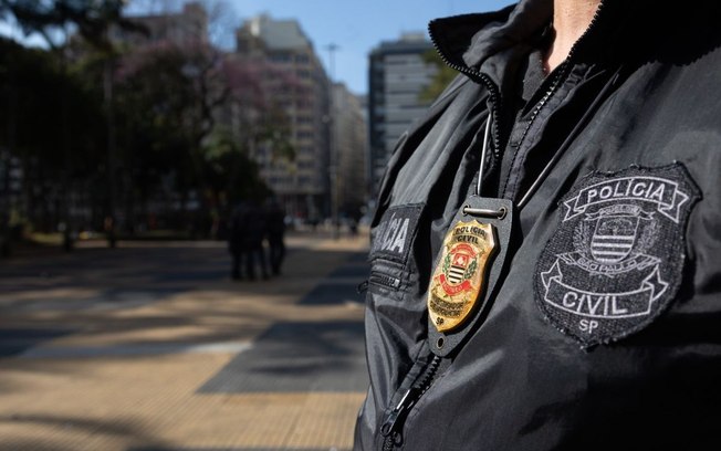 Osasco: Polícia apreende 5 mil peças falsificadas de grifes Osasco: Polícia apreende 5 mil peças falsificadas de grifes