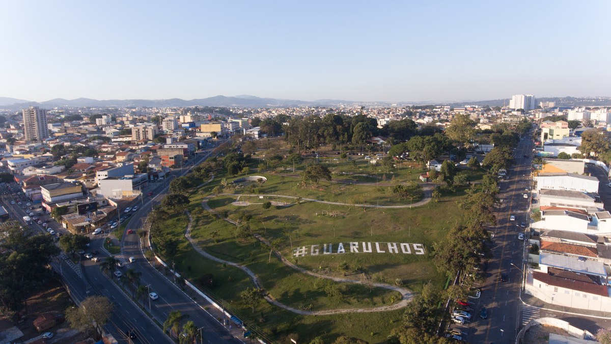 Em 2017 Guarulhos acumulava uma série de dívidas, inclusive com a União, que foram renegociadas pela atual gestão a fim de restabelecer o crédito para o município. Em 2017 Guarulhos acumulava uma série de dívidas, inclusive com a União, que foram renegociadas pela atual gestão a fim de restabelecer o crédito para o município.