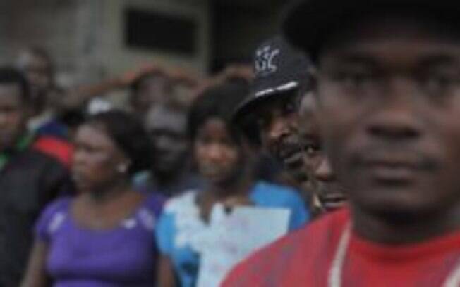 Quase 55% dos pretos e pardos faleceram enquanto que, entre os brancos, esse valor ficou em 38%