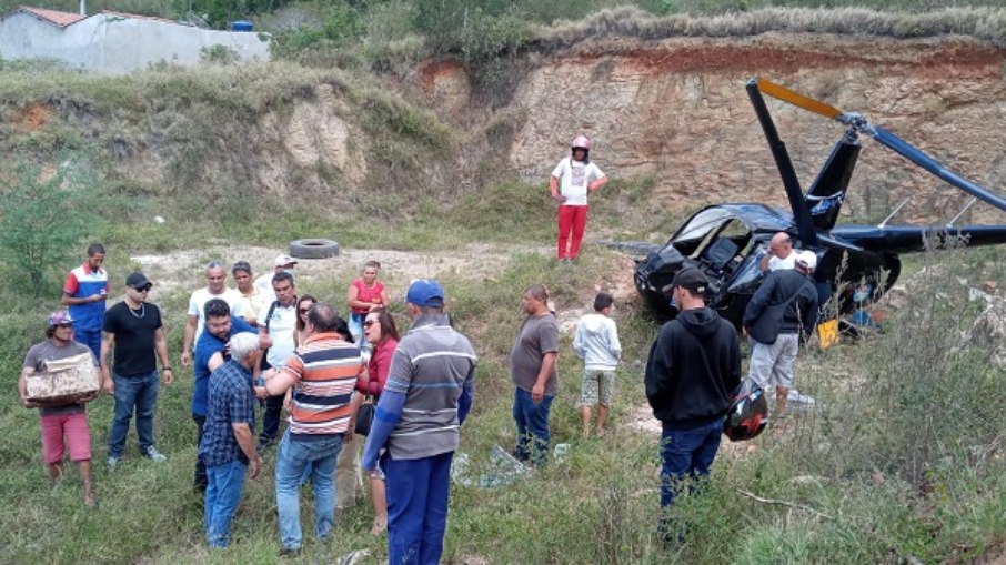 Helicóptero caiu durante manobra de pouso