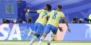 Classificado em primeiro, Brasil encara Holanda, Japão ou Suécia