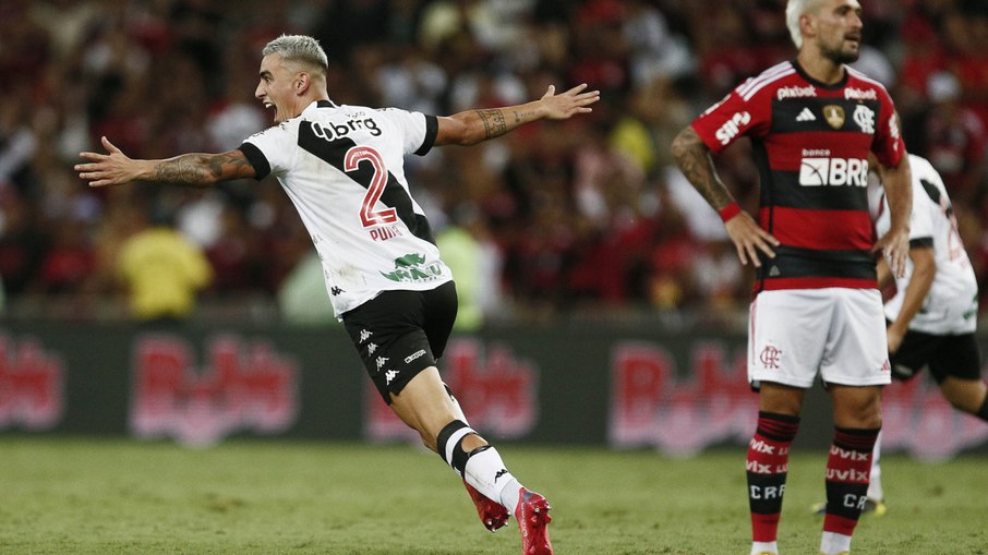 Puma Rodriguez marcou o gol da última vitória do Vasco no confronto