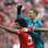 Dante comemora com Neuer o gol que abriu a vitória do Bayern contra o Freiburg. Foto: Rene Ruprecht/AP