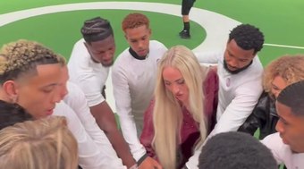 Alisha%20e%20Neymar%3F%20Atletas%20inovam%20com%20novo%20futebol