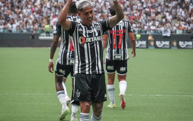Zaracho desequilibra em goleada e mira retomar destaque no Atlético-MG