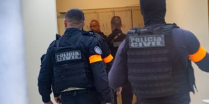 Com ajuda da polícia do Rio, líder de facção na Bahia é preso na Bolívia