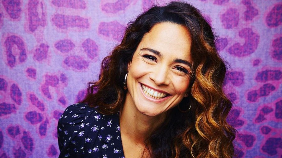 Alice Braga está no elenco de nova série internacional do Apple TV+