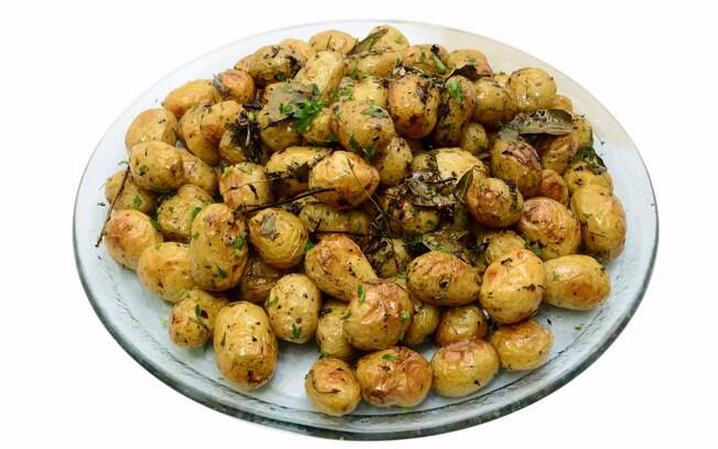 As batatas bolinhas são um ótimo aperitivo. Aprenda aqui como fazer a deliciosa e simples iguaria
