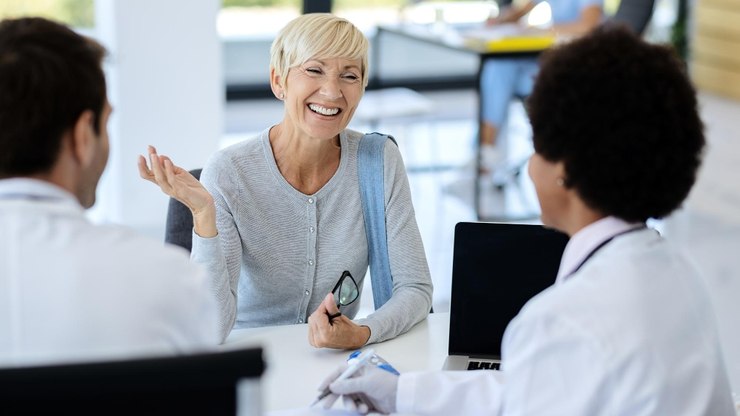 Menopausa expõe desafios no cuidado íntimo feminino