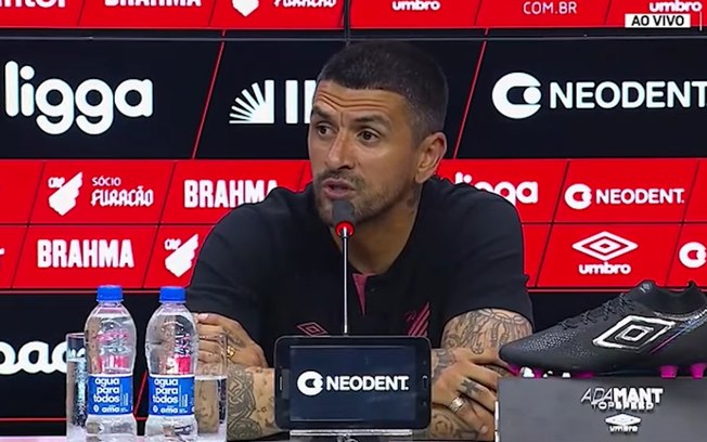 Lucho projeta ‘jogo de vida ou morte’ do Athletico na última rodada do Brasileirão Lucho projeta ‘jogo de vida ou morte’ do Athletico na última rodada do Brasileirão