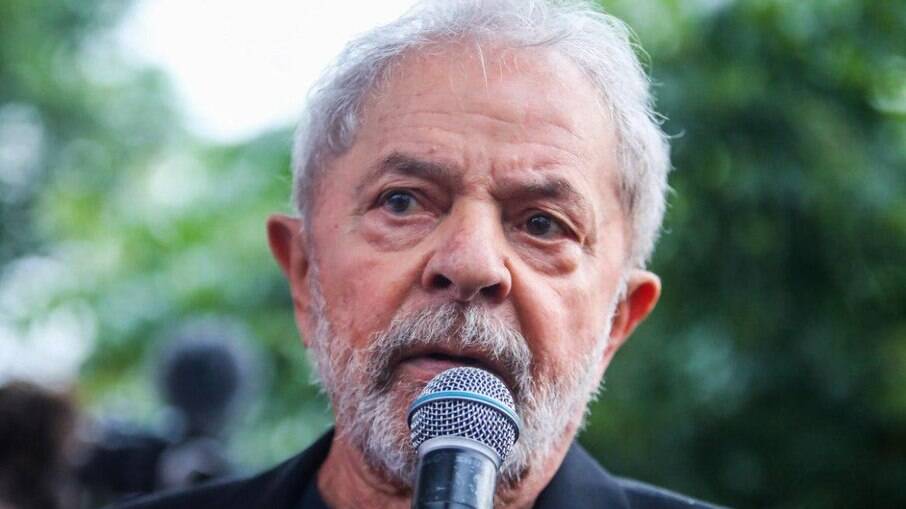 Lula diz que irá 