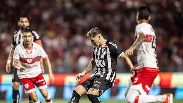 Neymar volta, mas não evita queda do Santos na Copa do Brasil