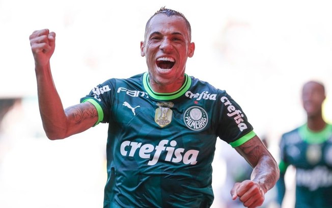 Vasco fará proposta por Breno Lopes, do Palmeiras