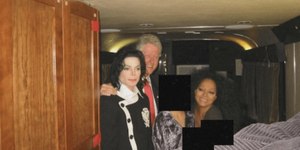 Clinton e Michael Jackson aparecem nos arquivos de Epstein