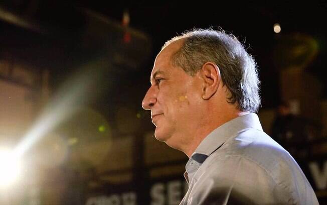 Ciro Gomes (PDT) tem elevado o tom das críticas ao PT e a Bolsonaro na reta final do primeiro turno