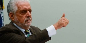 As três suspeitas da PF que ligam Jaques Wagner ao Master