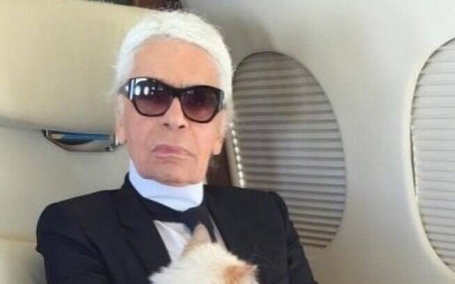 Estilista Karl Lagerfeld, da grife Chanel, morre aos 85 anos em Paris