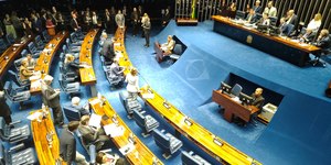 Eleição define Senado com poder decisivo sobre governo e STF