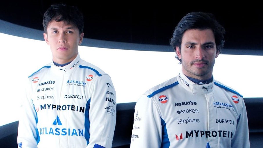 Carlos Sainz e Alex Albon serão pilotos da Atlassian Williams Racing em 2025 Carlos Sainz e Alex Albon serão pilotos da Atlassian Williams Racing em 2025