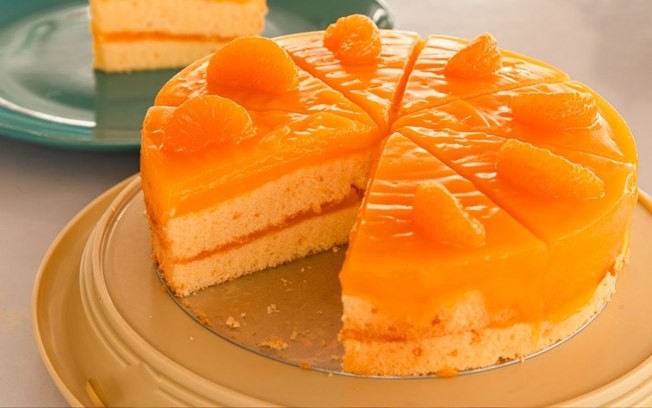 Aprenda como fazer calda de laranja para bolo