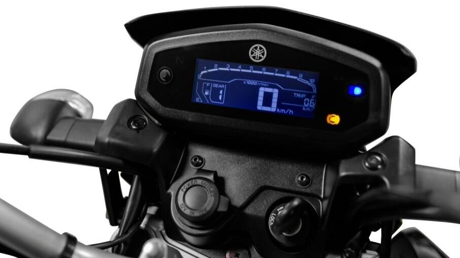 O novo painel de instrumentos da Yamaha XTZ 150 Crosser 2023 é 100% digital