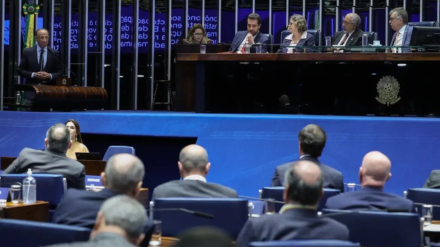 Votação em plenário Votação em plenário