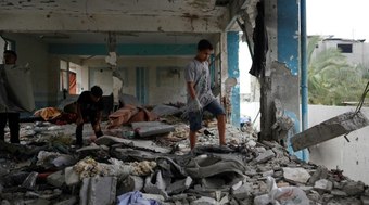 Israel reivindica bombardeio contra escola de Gaza com 37 mortos