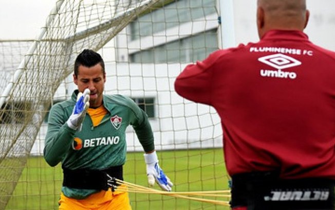 Após 19 anos, Cruzeiro reencontrará ídolo Fábio como adversário