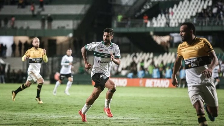 Corinthians: Autor de gol da virada na ida, Wesley promete time ofensivo