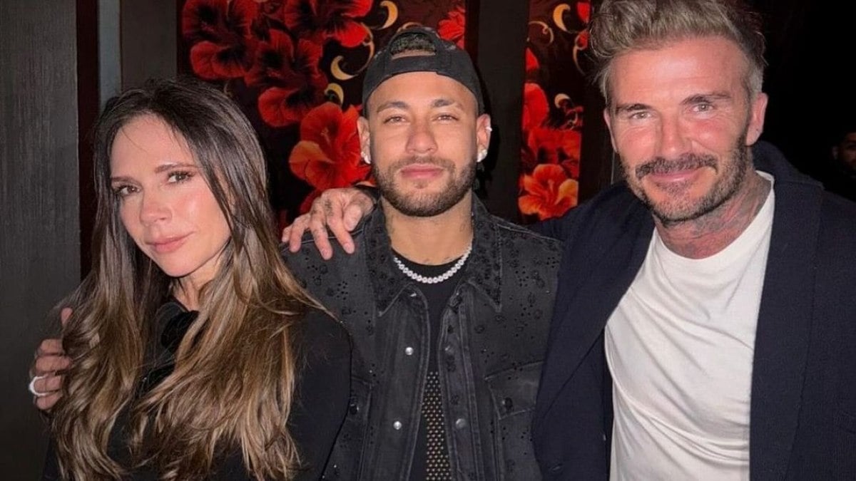 Neymar e Beckham chama atenção ao aparecer em fotos juntos