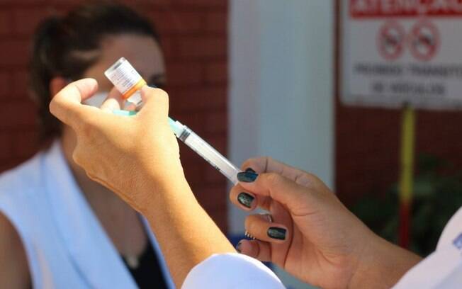 Covid: estado abre vacinação para idosos com mais de 67 anos no dia 14